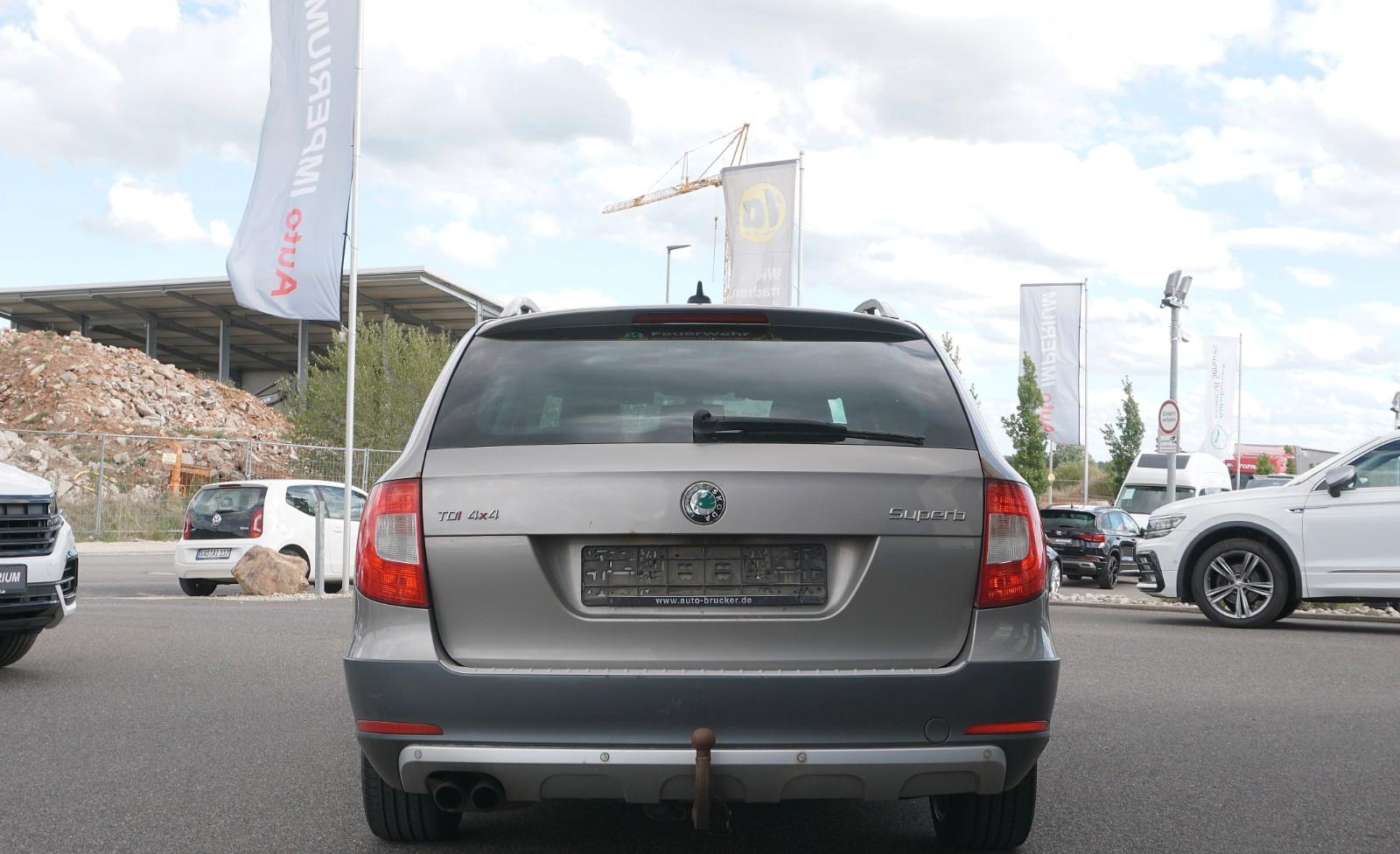Skoda Superb 2013 — photo 5