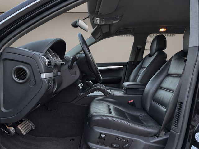 PORSCHE Cayenne S V8 4.5Ltr. — Bild 9 von 12