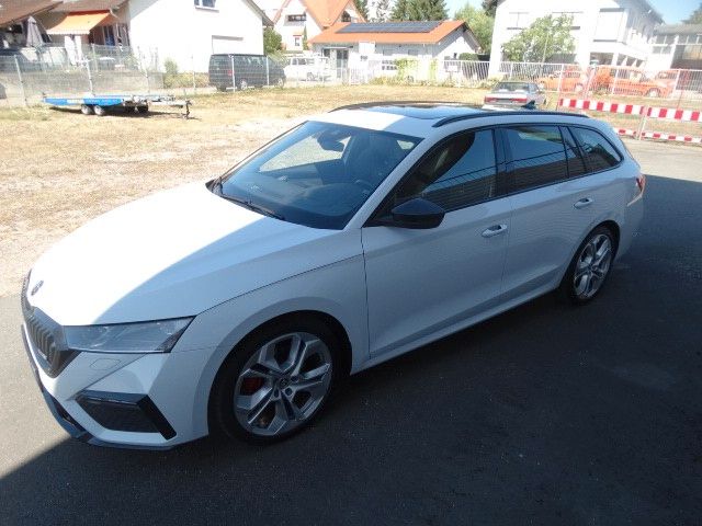 ŠKODA Octavia Octavia Combi RS 2.0 TDI DSG 4x4,Pano,Standheiz. – Bild 2 von 20