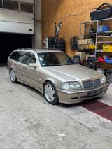 Mercedes-Benz C 220 CDI T ELEGANCE Elegance - Mercedes-Benz C 220 aus 2001: Cdi