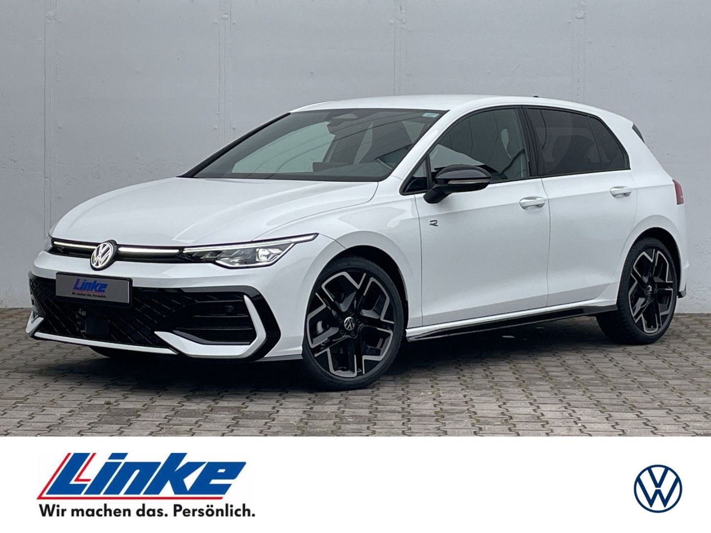 Golf VIII R-Line 1.5 eTSI DSG Black Style Kamera