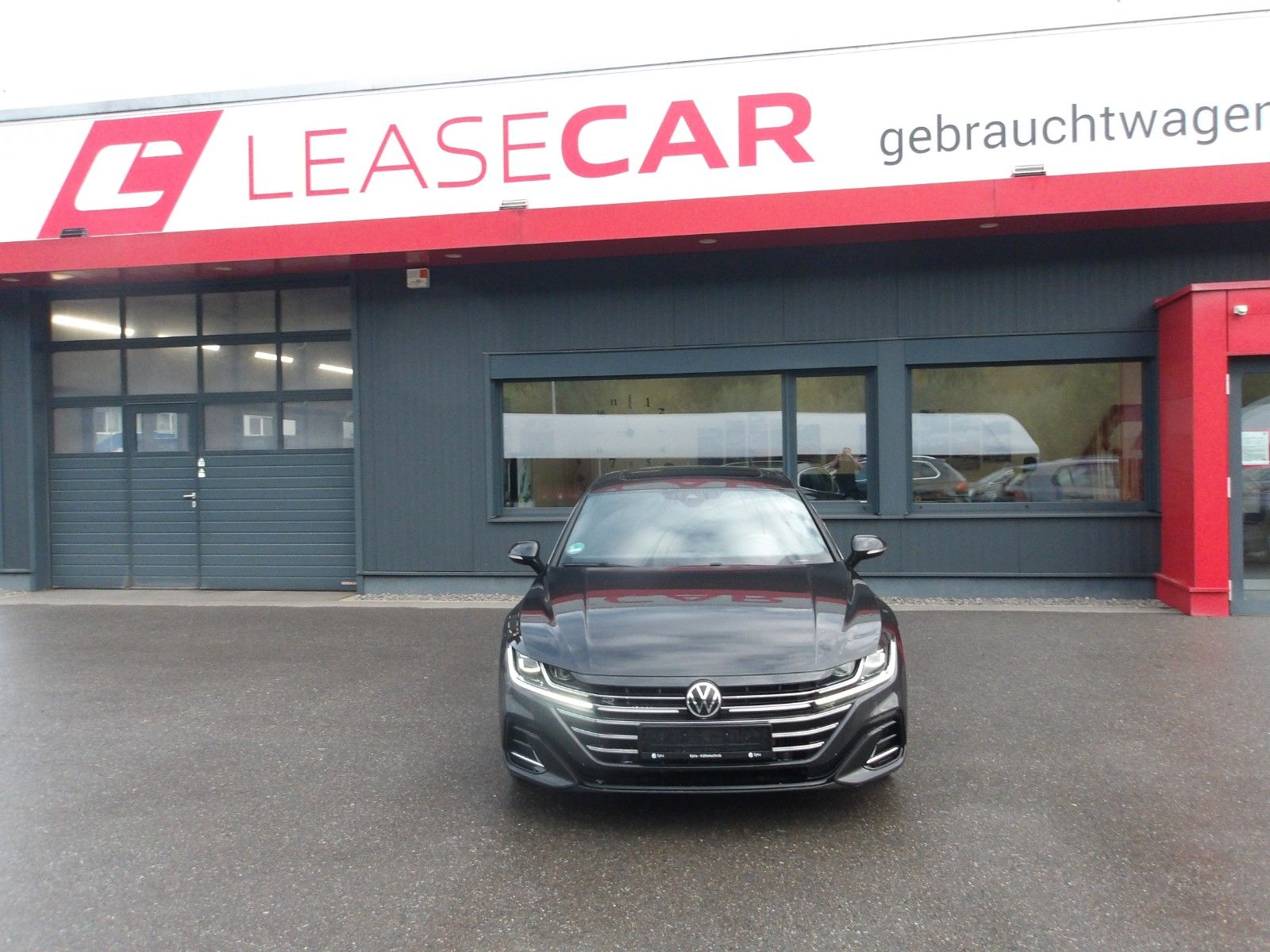 Volkswagen Arteon SB R-Line "Navi,AHV" EXP € 16490.- imagem 2