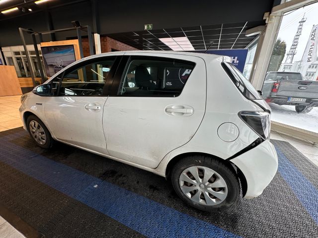 Toyota Yaris Hybrid Life *Unfall*