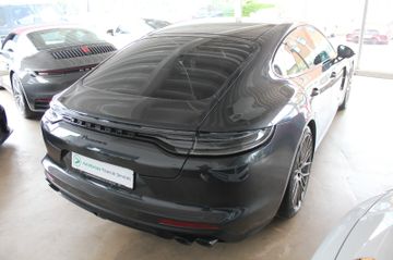 Porsche Panamera - 5