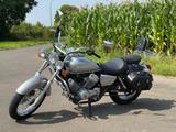 Honda Shadow VT125C - HONDA 125 S