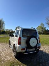 Suzuki Jimny sehr gepflegt, Scheckheft, 1 Fahrer - Suzuki Jimny Gebrauchtwagen