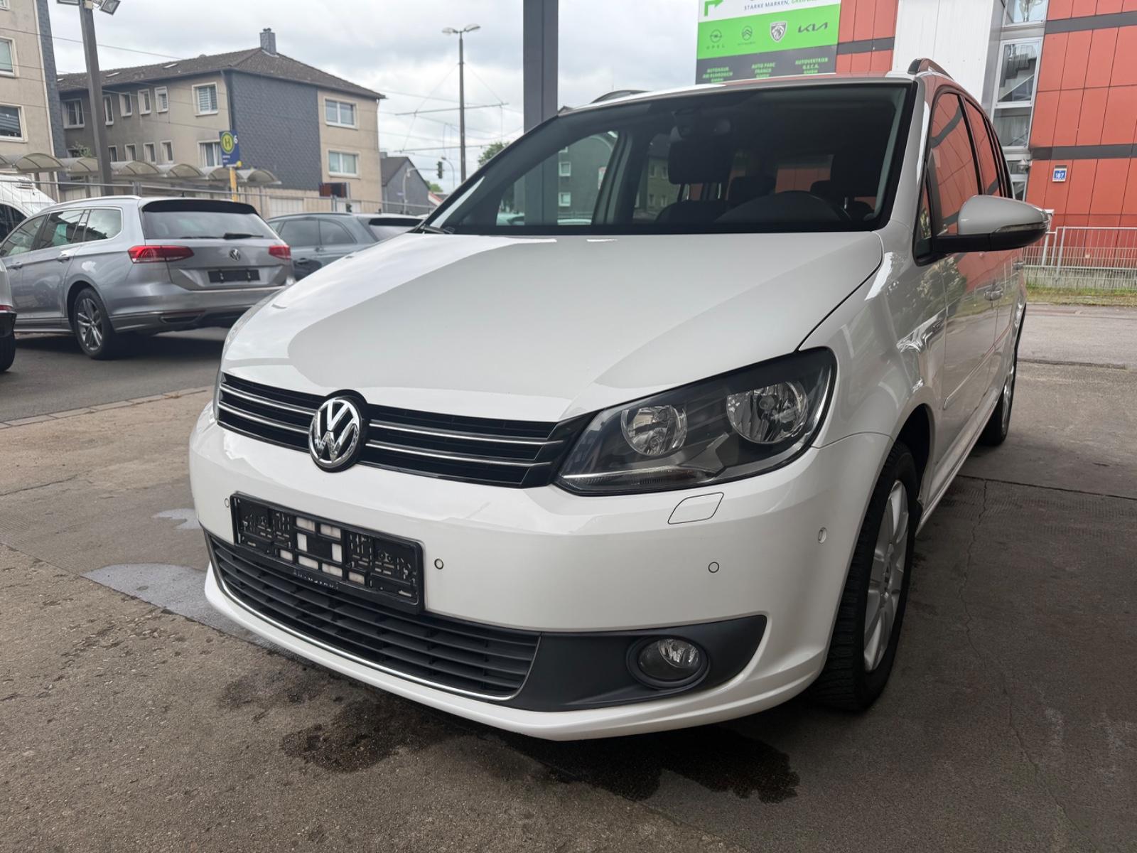 Volkswagen Touran Life 1.Hand Navi/PDC/Tempomat
