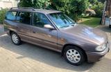 Opel Astra 1.6 16V - - Opel Astra aus 1998: Kombi