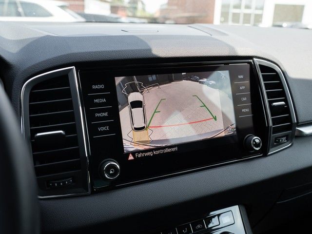 Karoq 1.5 TSI Clever DSG NAVI+RFK+WINTER