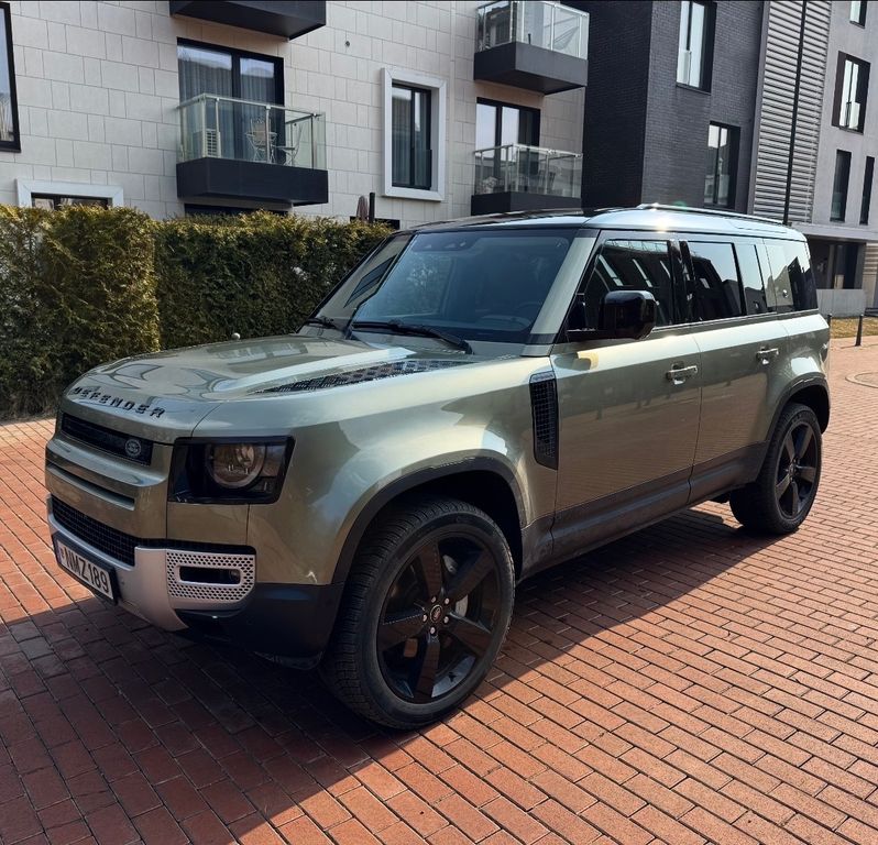 Land Rover Defender