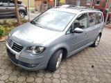 Volkswagen Touran 1.4 TSI Freestyle 7 Sitzplätze + AHK - Volkswagen Touran aus 2009: Freestyle