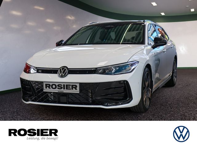 VW Passat R-Line 2.0 TDI 4M AHK STANDHZ. ACC PANO