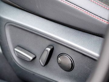 Bild 24 Ford Kuga ST-Line (190 PS)FHEV,NAVI,SHZ