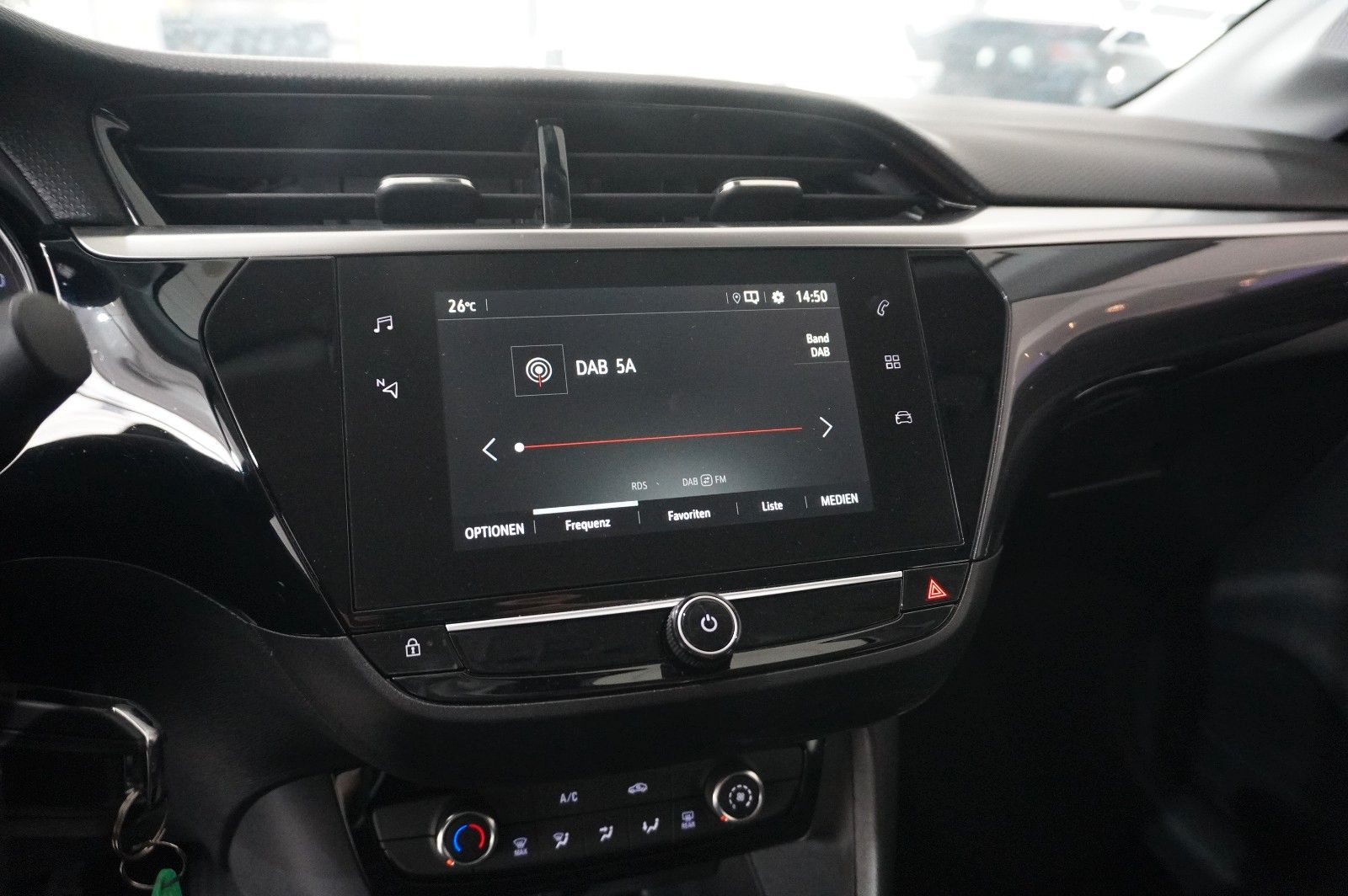 Fahrzeugabbildung Opel Corsa F 1.5D ELEGANCE NAVI/LED/KAMERA/TEMP/DAB+
