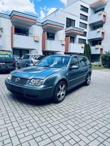 Volkswagen Bora 1.6 Basis Variant Basis - Volkswagen Bora: Variant