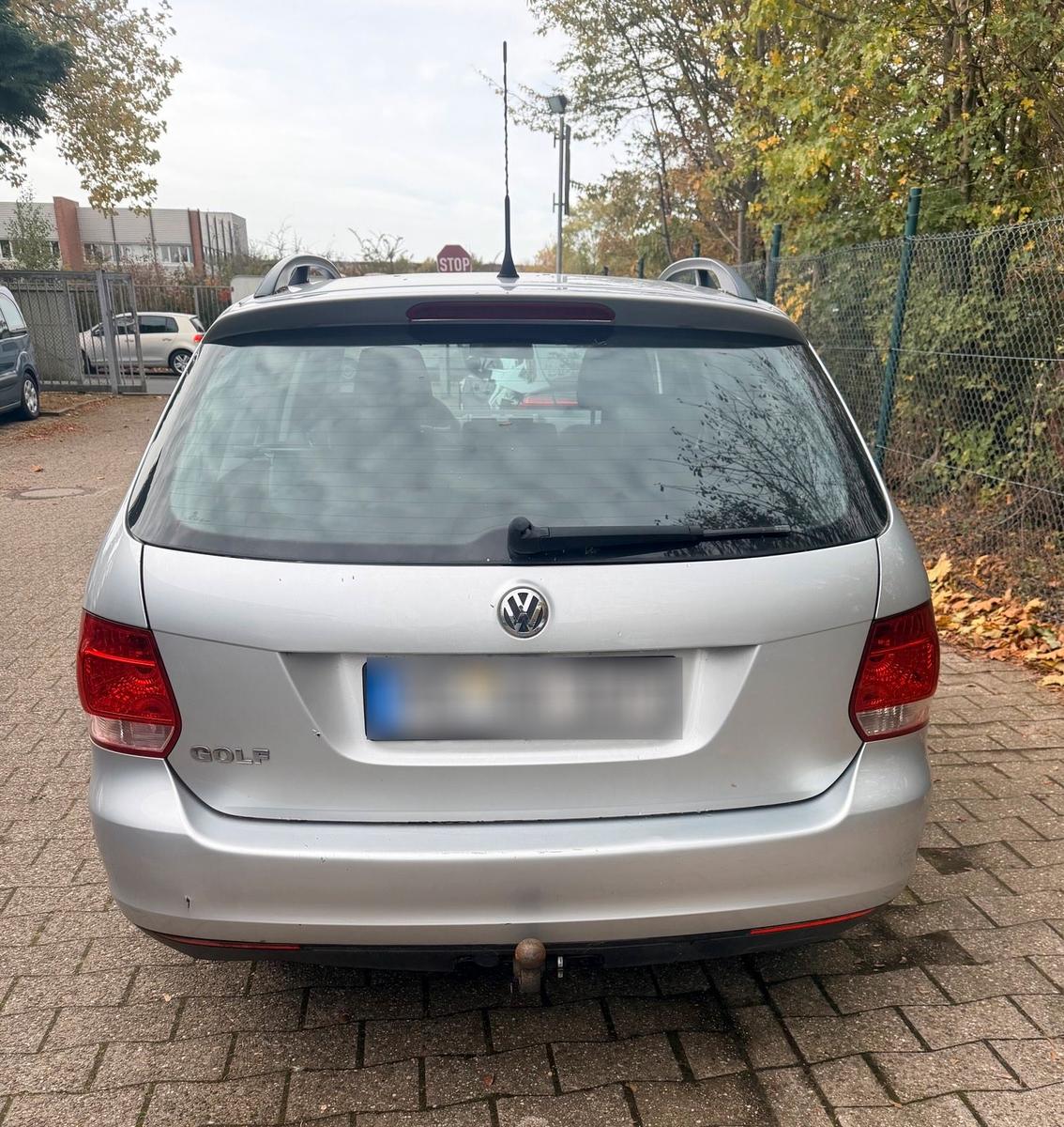 Volkswagen Golf 2008 — engine 105 HP (77kW)