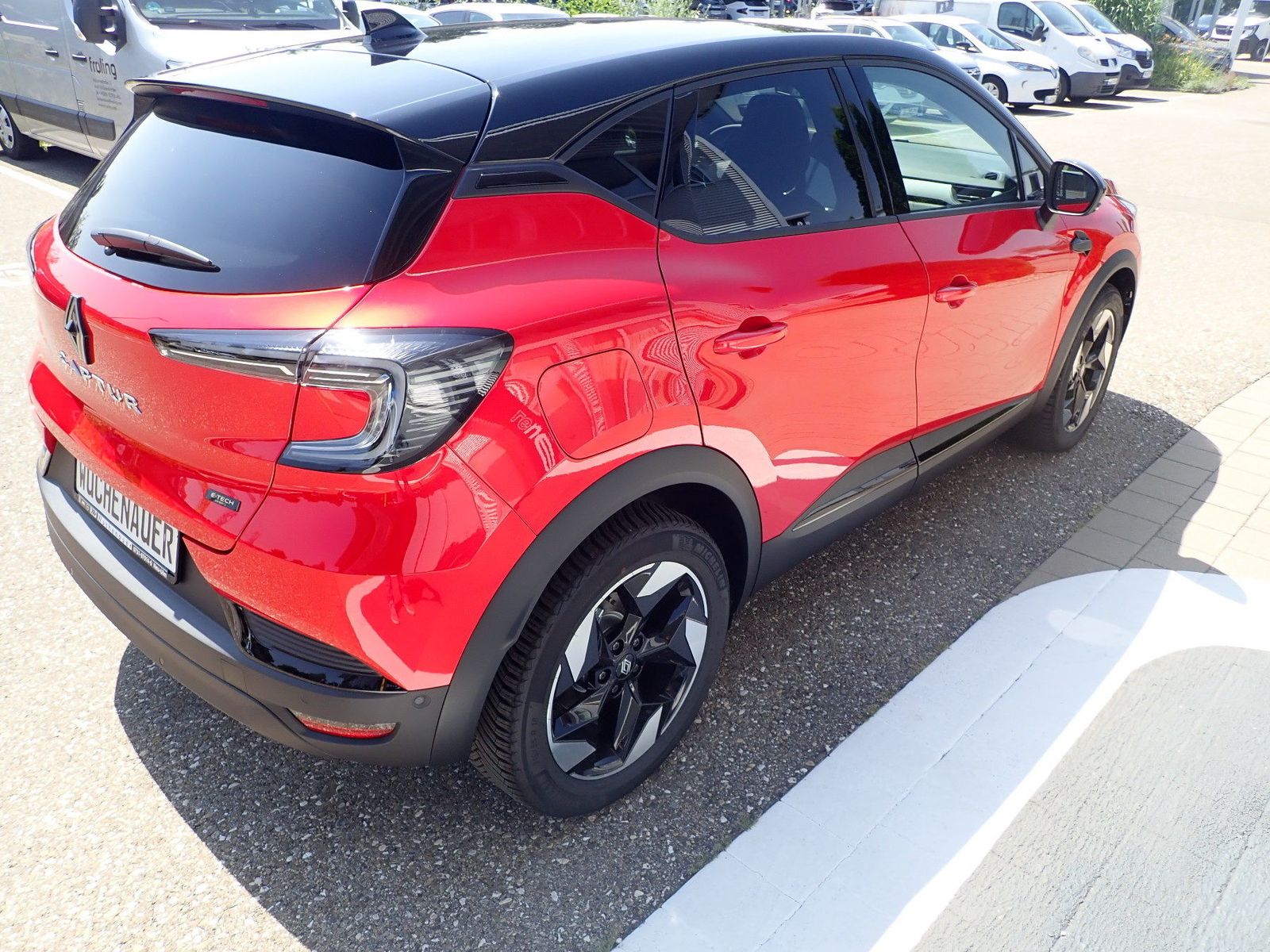 Fahrzeugabbildung Renault Captur Techno Full Hybrid E-Tech 160