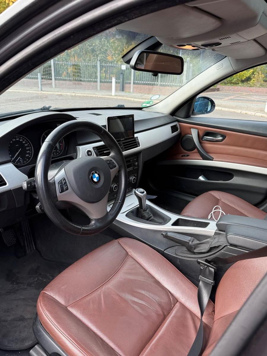 BMW 320 2007 — photo 9