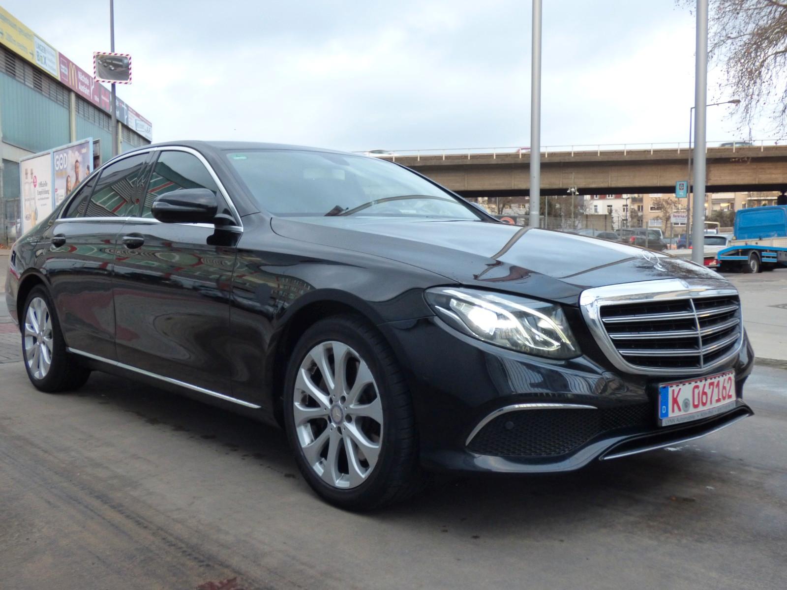 Mercedes-Benz E 350 E Limousine E 350 d Auto Navi PDC Kamera
