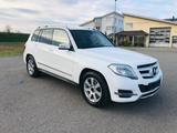 Mercedes-Benz GLK 220 CDI BE 4Matic*AUTOM*BI-XEN*AHK*NAVI* - Mercedes-Benz GLK 220 Gebrauchtwagen in Stuttgart