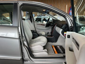 MYAUTOCENTER – Gebraucht- und Jahreswagen mit Werkstattservice in Pfaffenhofen Mercedes-Benz A 150 *Klima*Elegance*Automatik*TÜV*