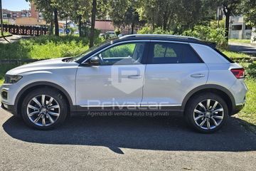 Volkswagen T-Roc - 3