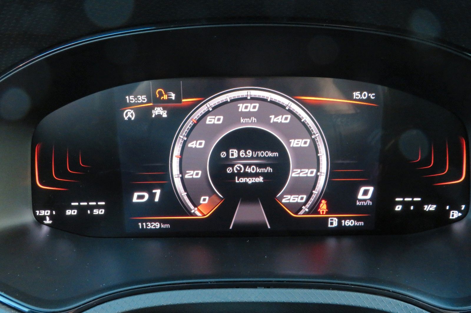 Fahrzeugabbildung SEAT Arona Style NAVI APP SITZH. PDC GRA 1.HD