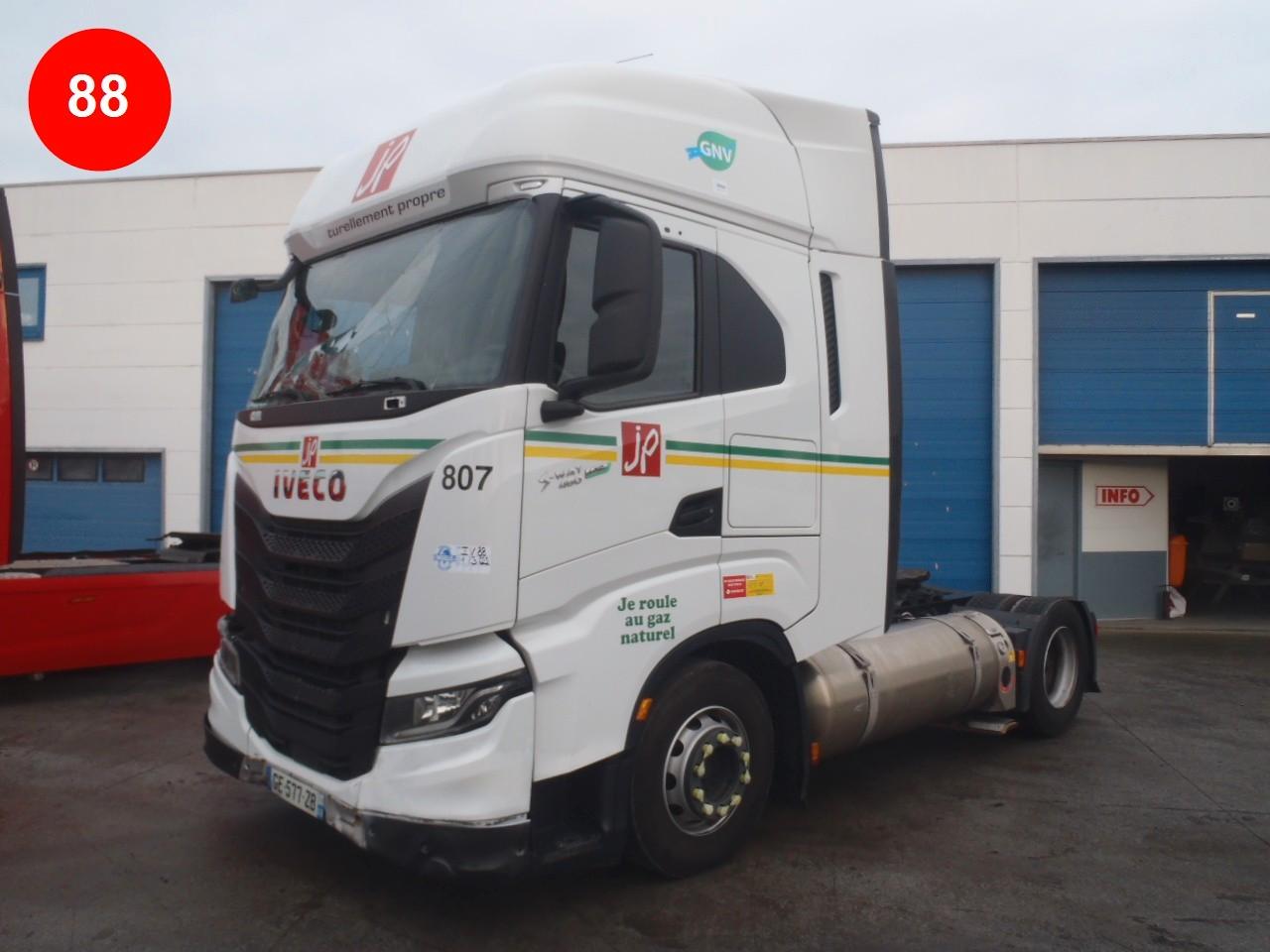 Iveco S-WAY 460