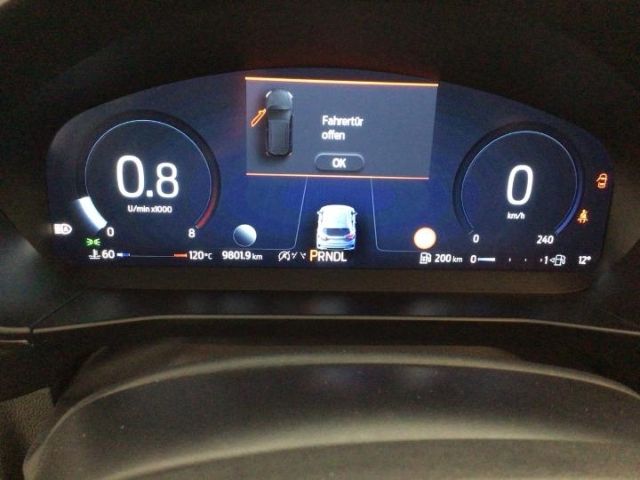 Fahrzeugabbildung Ford Focus Active X 1.0 EcoBoost FAHRERASSISTENZPAKET