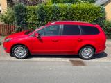 Ford Focus 2,0TDCi DPF Titanium Turnier - Ford Focus aus 2009: Titanium