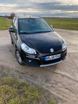 Suzuki Style/NAVI/MFL/KEYLESS/SCHECKHEFT/1.HAND/KLIMA - Suzuki SX4: Limousine