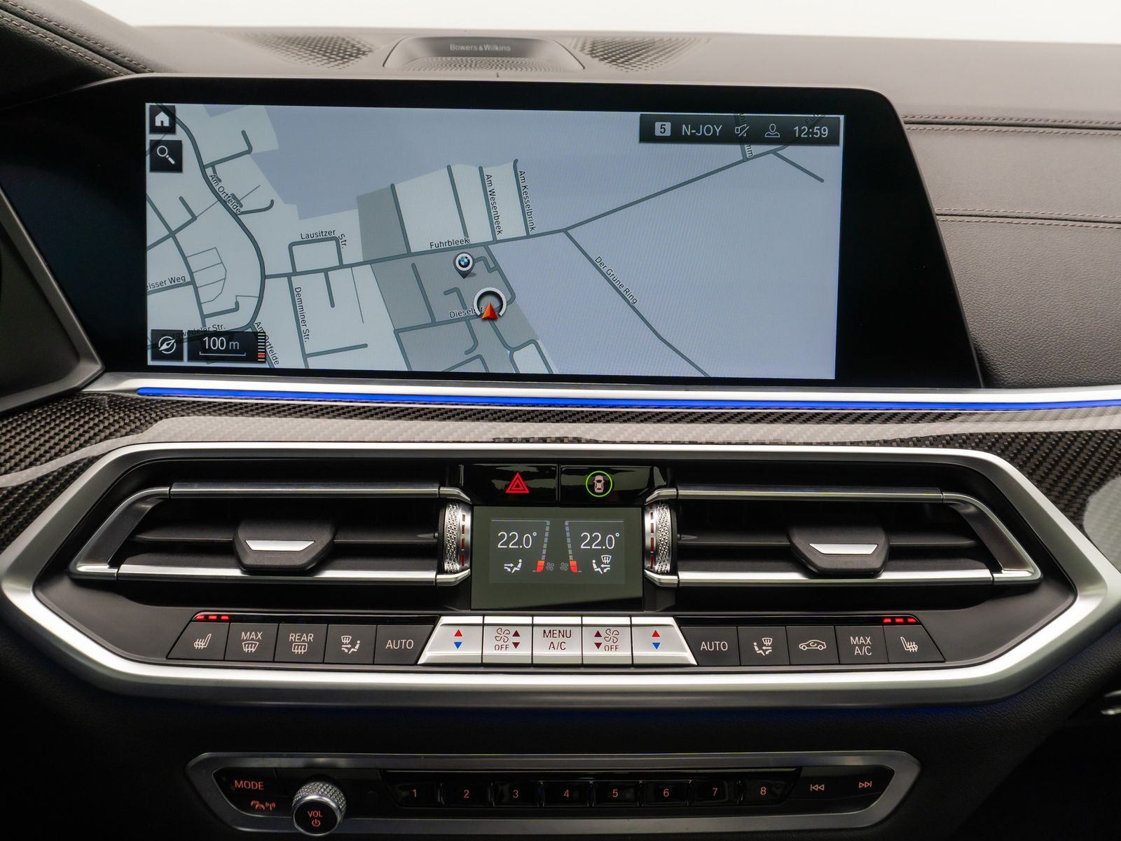 Fahrzeugabbildung BMW X6 M50i 360° B&W SkyLounge Individual Mega-Voll