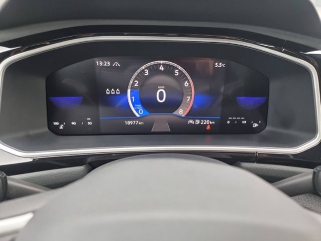 Fahrzeugabbildung Volkswagen T-Roc 1.0 TSI R-LINE LED-PLUS SHZ APP-CONNECT AC