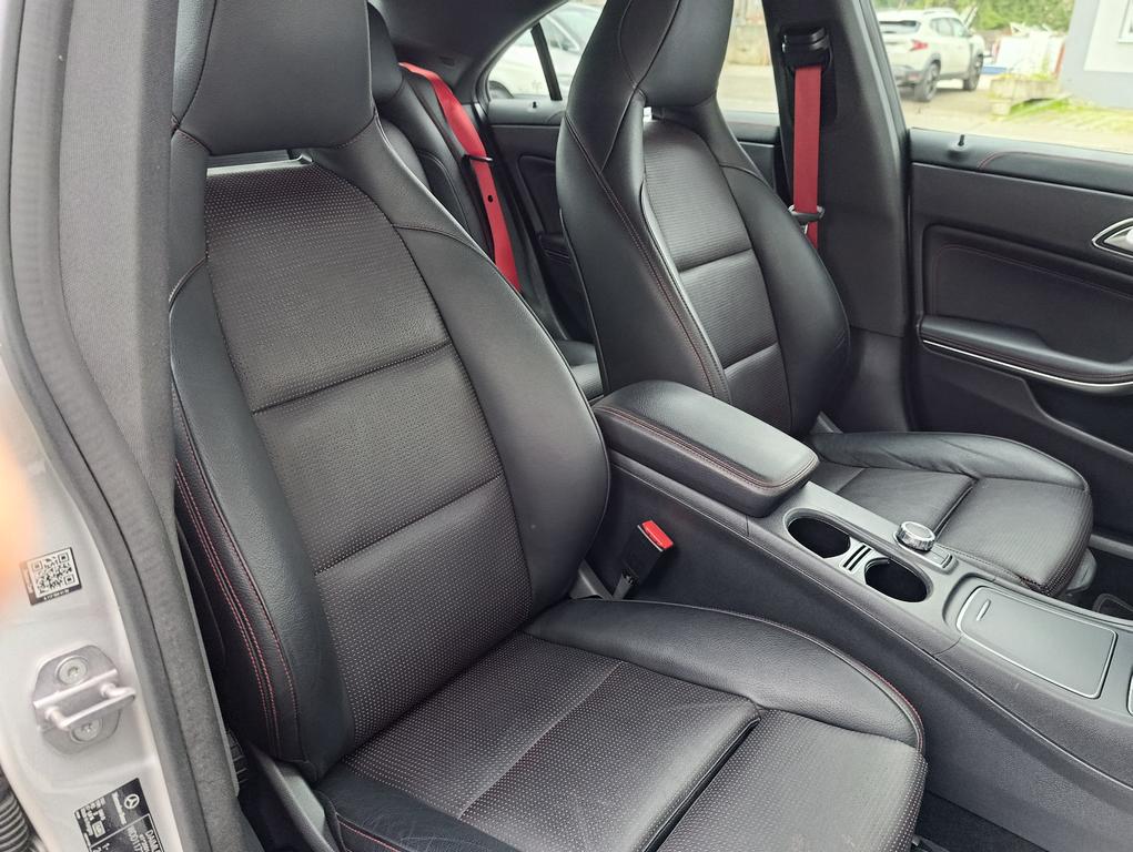 Mercedes-Benz CLA 220