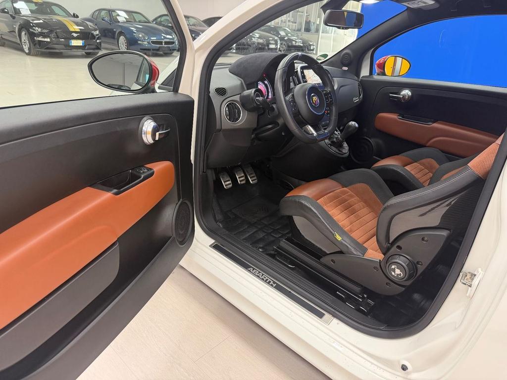 Abarth 595 Competizione