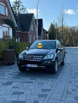 Mercedes-Benz Mercedes Benz ML 300 CDI 4MATIC BLUE EFFIG... - gebrauchte Mercedes-Benz ML 300 aus dem Jahr 2010