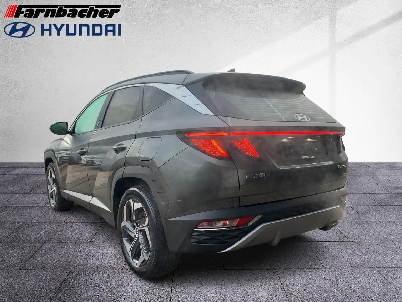 Fahrzeugabbildung Hyundai TUCSON Trend Plug-In Hybrid 4WD