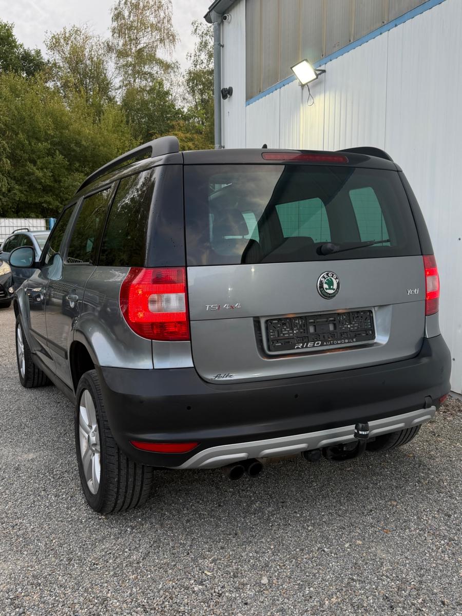 Skoda Yeti 1.8 TSI 152 ch 4x4 DSG - Toit panoramique - Caméra - GPS - Attelage
