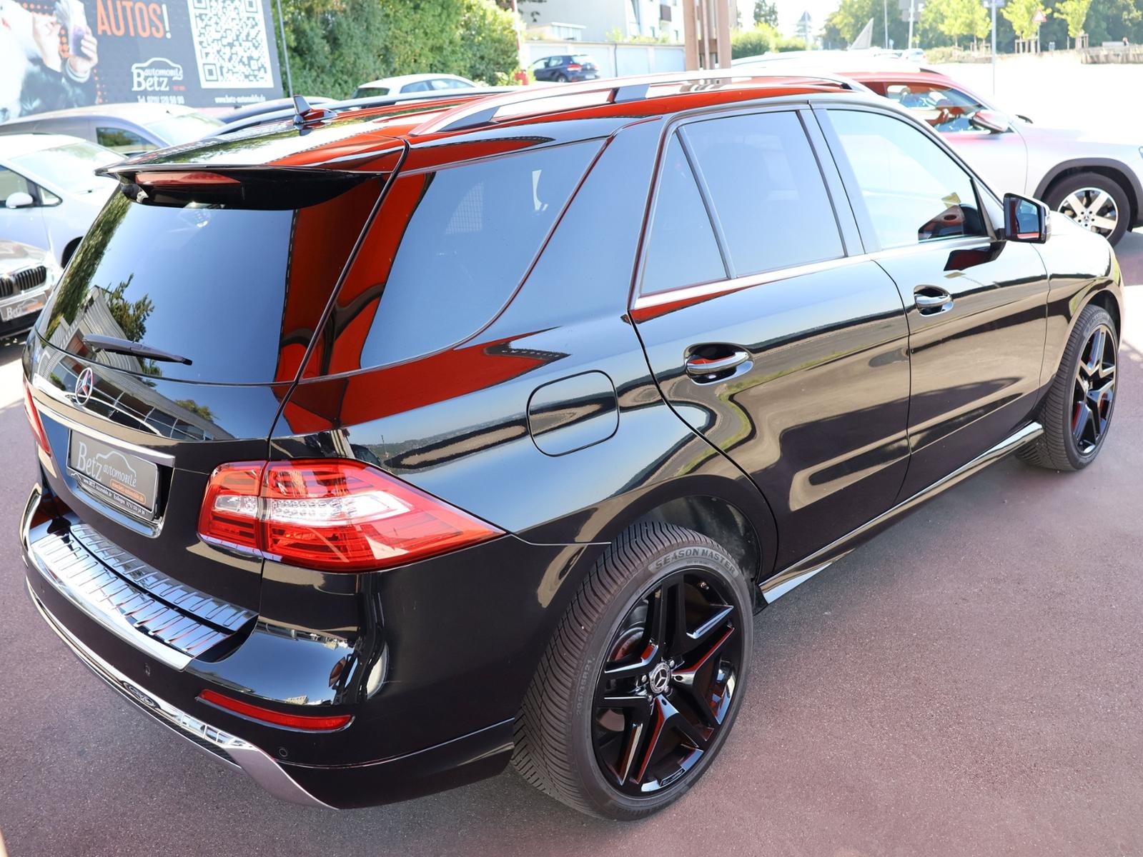 Mercedes-Benz ML 350 4M CDI LEDER CAM AMG 21" GSD