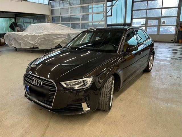 Audi A3 1.4 TFSI cod ultra S tronic sport ...