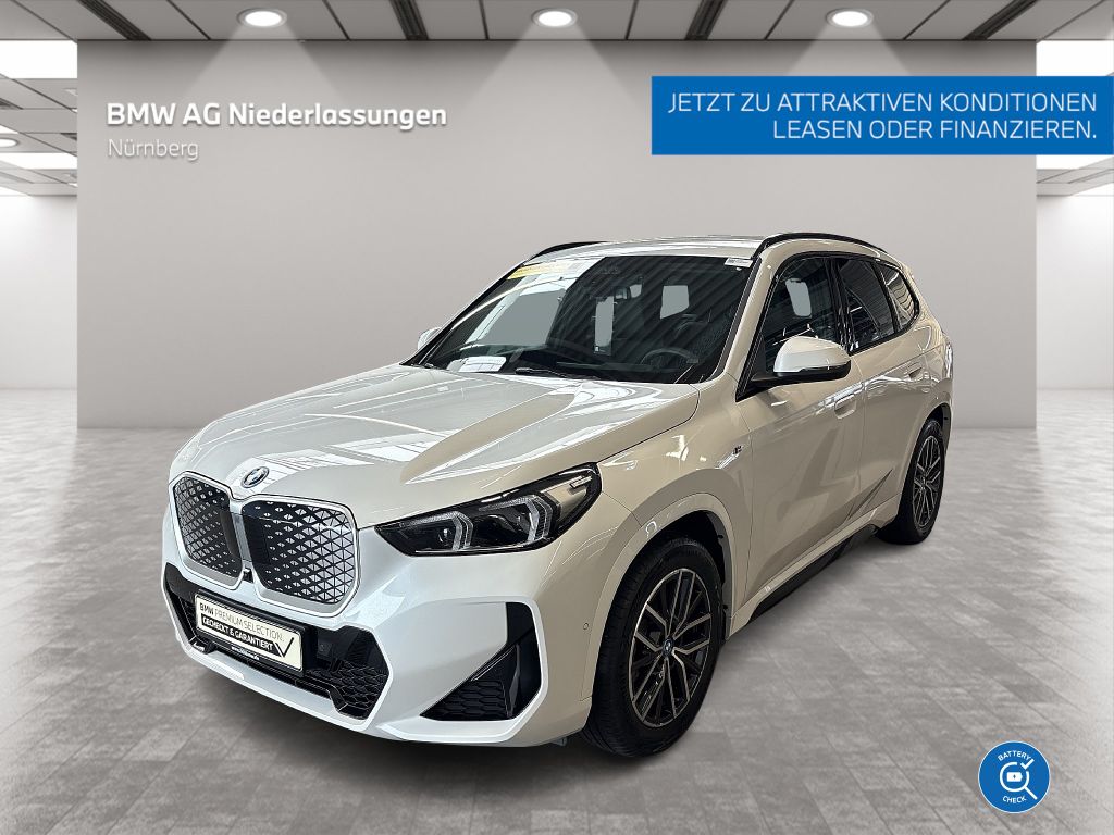 BMW iX1 xDrive30 M Sport AHK Driv.Assist.Prof LED