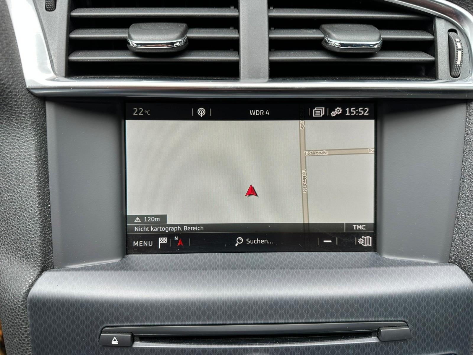 DS Automobiles DS4 *Navi*AHK*LED*17"Alu*1.Hand*TOP !*
