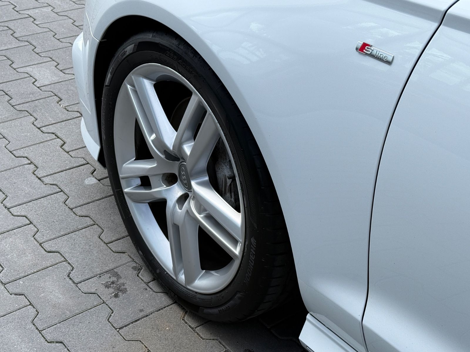 A6 Lim. 3.0 TDI quattro S-Line Plus Navi Bi Xeno