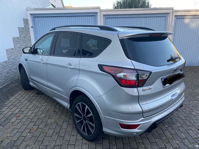 Ford Kuga 2,0 TDCi 4x4 132kW ST-Line PowerShift S...