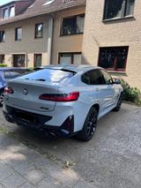 BMW X4 M40i PANO StandHzg WERKSGARANTIE SERVICE NEU  - BMW X4 M40 aus 2023