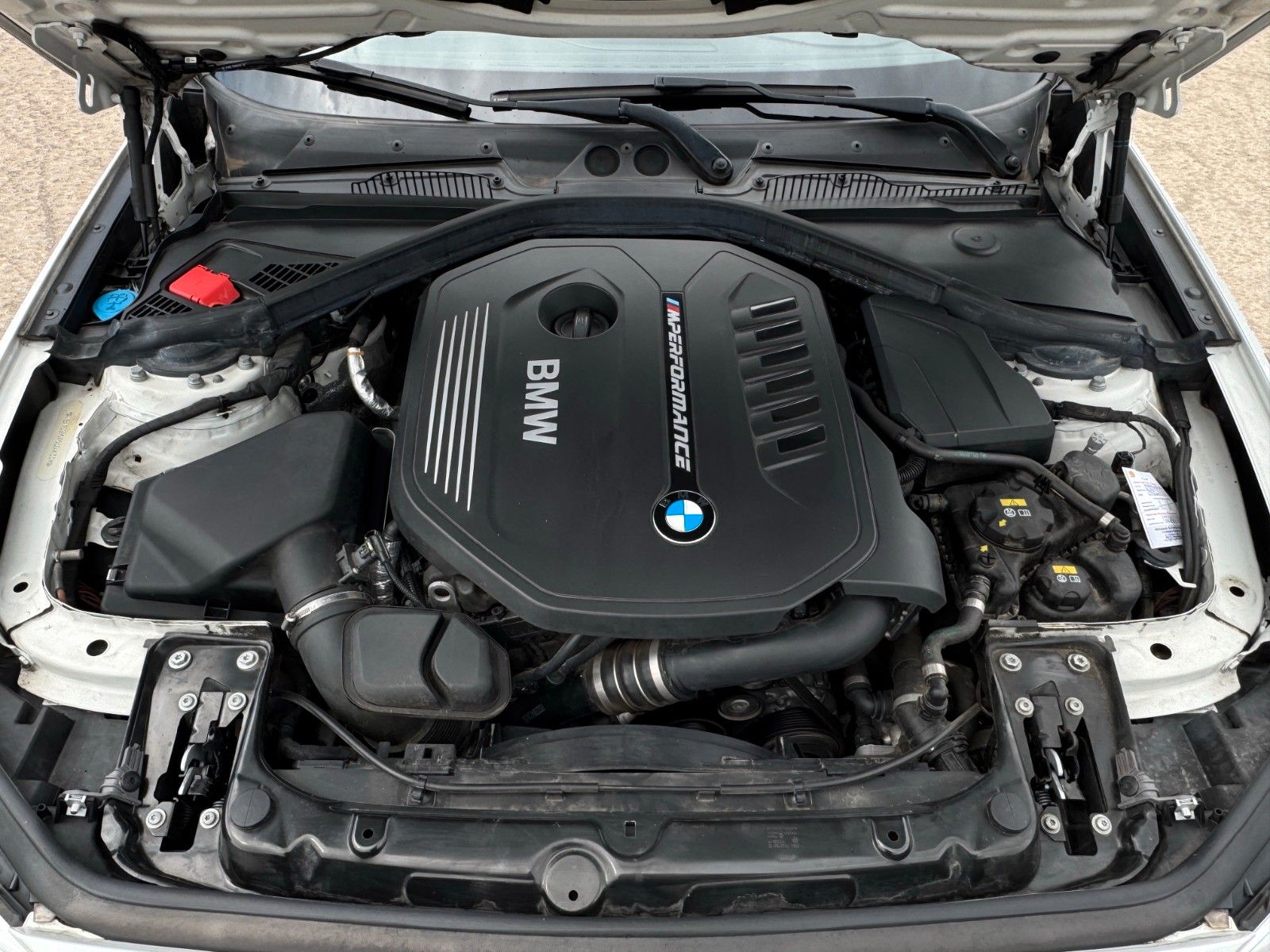 Fahrzeugabbildung BMW M140i Aero REMUS HIFI PDC KZG Keyless Alcantara