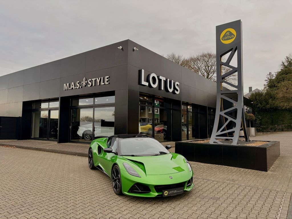 Lotus Emira