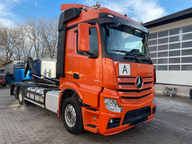 Mercedes-Benz Actros 2551 Abroller MOTOR+GETRIEBE erneuert