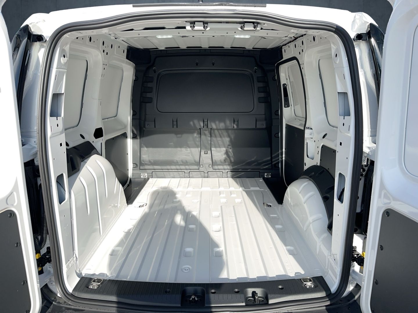 Volkswagen Caddy - Bild 12
