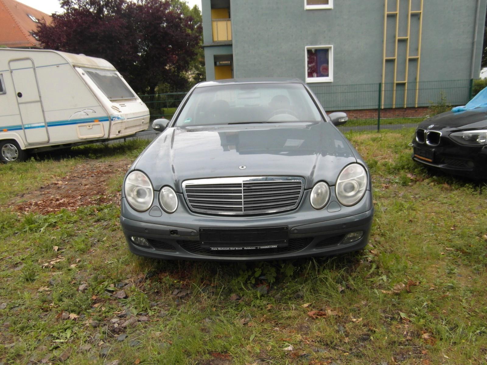 Mercedes-Benz E 200 KOMPRESSOR CLASSIC